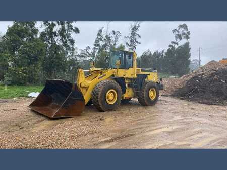 Wheel Loaders 2000 Komatsu WA470-3A (2)