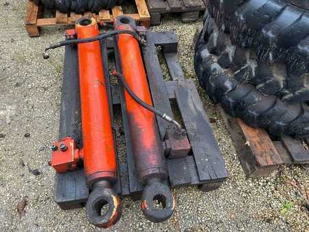 Wheel Excavators 2000 Case 788-P (15)
