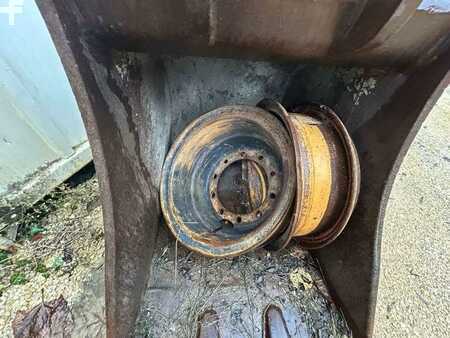 Wheel Excavators 2000 Case 788-P (23)