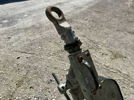 Altri 2011 Doosan 12/150 (12)