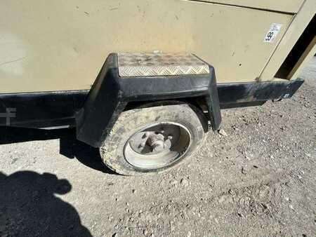 Altri 2011 Doosan 12/150 (21)