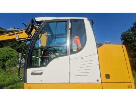 Mobilní bagry 2018 Liebherr A912 COMPACT (11)