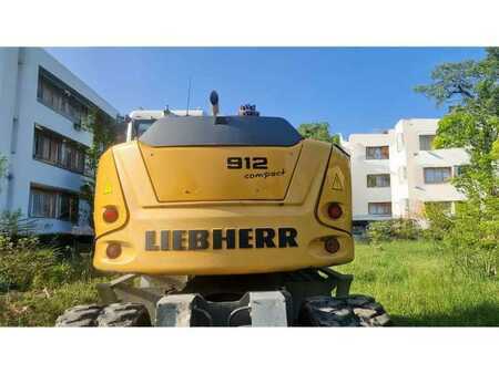 Mobilní bagry 2018 Liebherr A912 COMPACT (43)