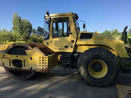 Rulli con piede 2011 BOMAG BW 226 DI-4 BVC (6)