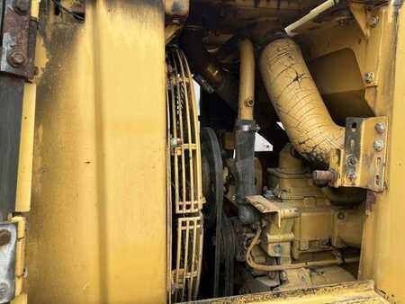 Crawler Loaders 1988 Caterpillar 943 (27)