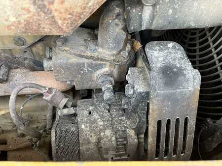 Bulldosere 2004 Caterpillar D6N LGP (31)