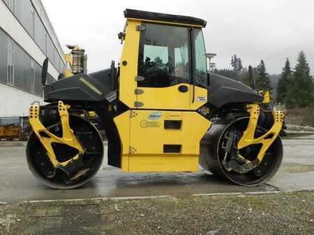 Walce gładkie 2012 BOMAG BW174AP-4 AM II (2)