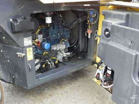 Walce gładkie 2012 BOMAG BW174AP-4 AM II (9)