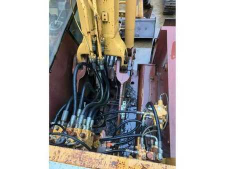 Escavadora de rastos 1991 Case 888CK (10)