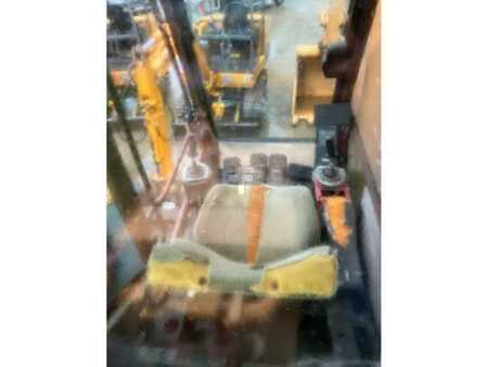 Escavadora de rastos 1991 Case 888CK (14)