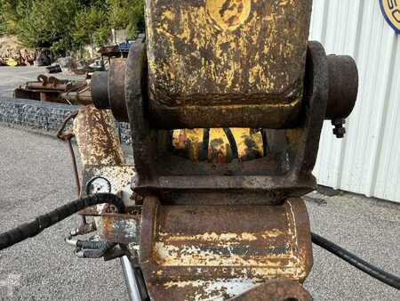 Kettenbagger 2006 Kobelco SK235SRNLC-1ES (10)