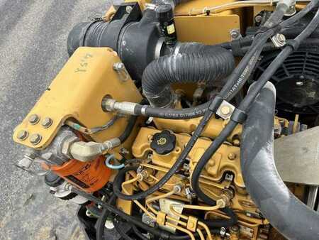 Walce kołkowane 2003 Caterpillar CB225D (32)