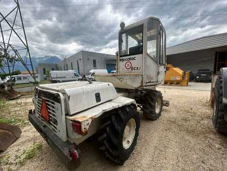 Escavadora de rodas 1993 Mecalac 8CXI (19)
