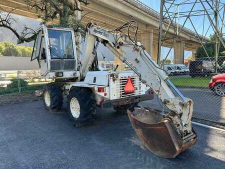 Escavadora de rodas 1993 Mecalac 8CXI (47)