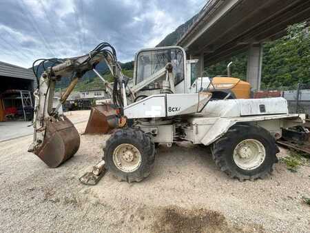 Escavadora de rodas 1993 Mecalac 8CXI (8)
