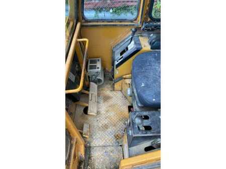 Nakládací pásová vozidla 1988 Komatsu D21S-6 (25)