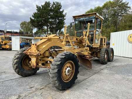 Livellatrici 1984 Caterpillar 120G (2)