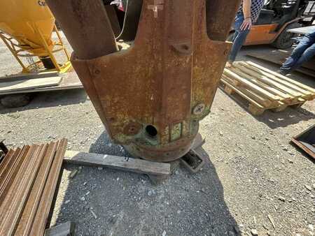 Annet 2006 Montabert Lot 2 Croc Béton (4)