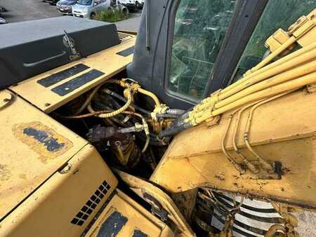 Komatsu PC180LC-6K MACHINE SUISSE