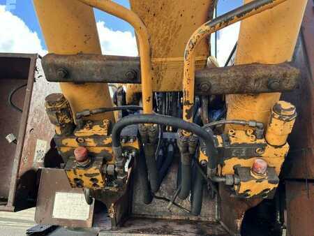 Manipulador de materiais 1991 Case 1088P (19)