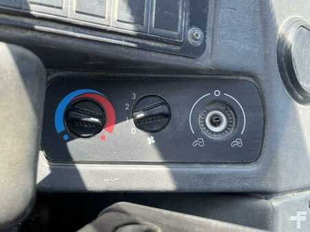 Altri 2008 Liebherr L506 Stereo (42)