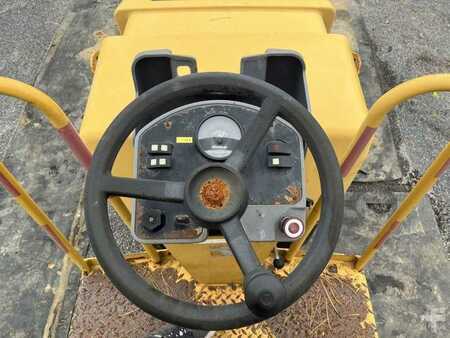 Walce gładkie 2004 Caterpillar CB-224E (37)