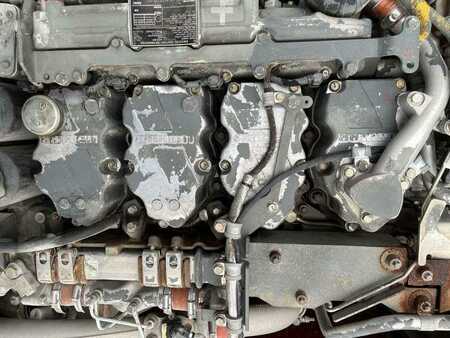 Koparki gąsienicowe 2016 Liebherr R926LC (41)