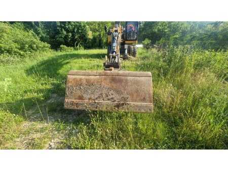 Mobiele graafmachines 2018 Liebherr A912 COMPACT (28)