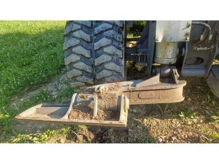 Mobiele graafmachines 2018 Liebherr A912 COMPACT (32)