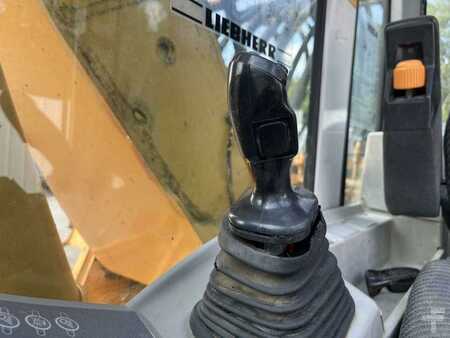Liebherr R904HDSL
