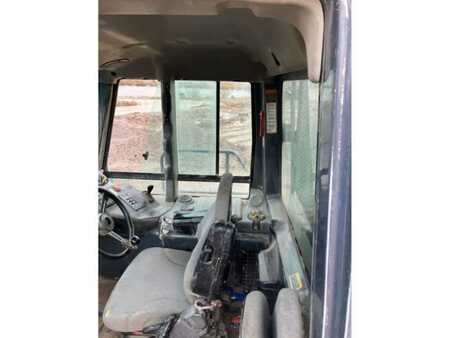 Kink Dumprar 2007 Bell B40D 6X6 (9)