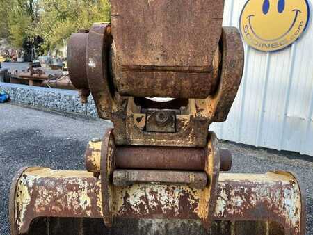 Escavadora de rodas 2005 Case WX185 (13)