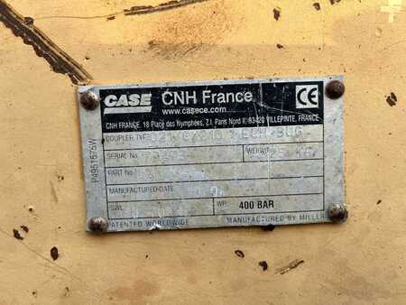 Escavadora de rodas 2005 Case WX185 (16)