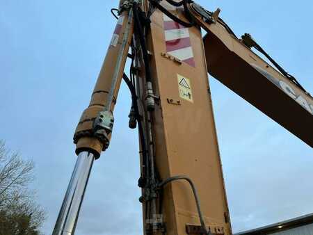 Escavadora de rodas 2005 Case WX185 (18)