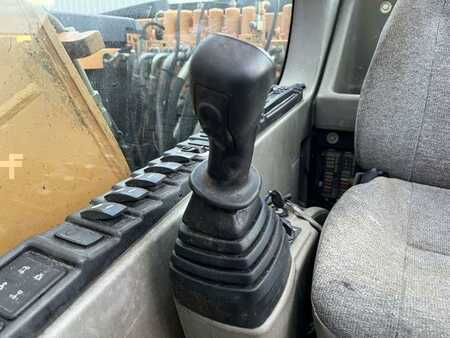 Escavadora de rodas 2005 Case WX185 (47)