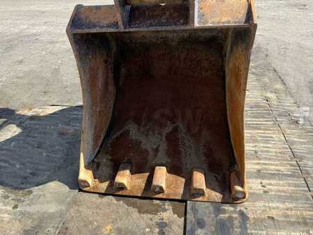 Bæltegraver 1987 Hitachi UH073 (15)