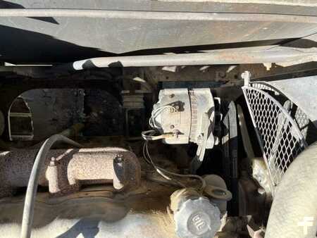 Bæltegraver 1987 Hitachi UH073 (44)