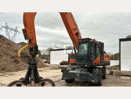 Escavadora de rodas 2022 Doosan DX250WMH-7 (2)