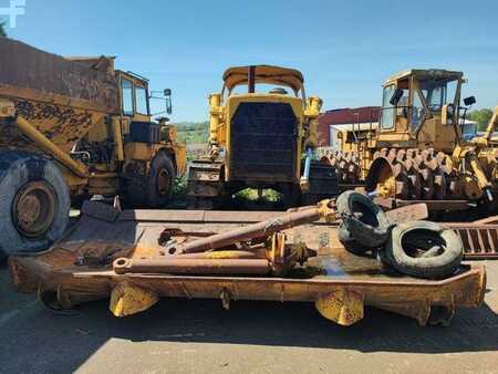 Bulldozere 1975 Caterpillar D8K + Porte Engins (9)