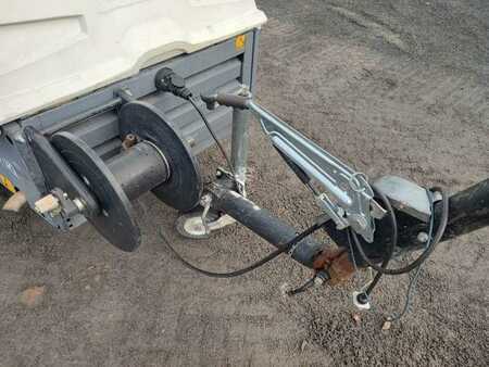 Other 2011 Atlas Copco XAS67 (11)