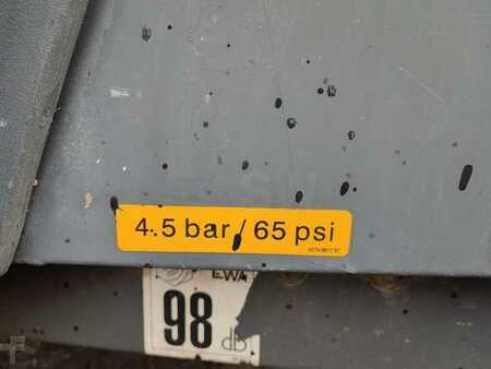 Other 2011 Atlas Copco XAS67 (12)