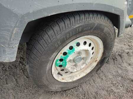 Other 2011 Atlas Copco XAS67 (13)