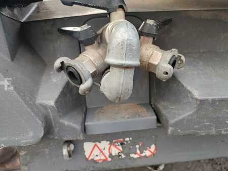 Other 2011 Atlas Copco XAS67 (25)