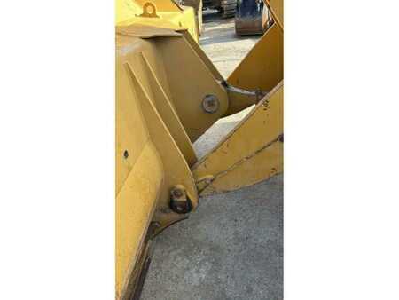 Chargeuse sur pneus 2015 Caterpillar 962K (11)