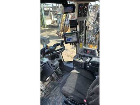 Chargeuse sur pneus 2015 Caterpillar 962K (14)