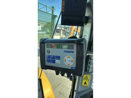 Chargeuse sur pneus 2015 Caterpillar 962K (16)