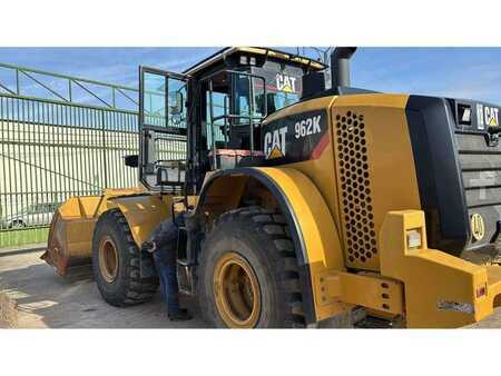 Chargeuse sur pneus 2015 Caterpillar 962K (4)