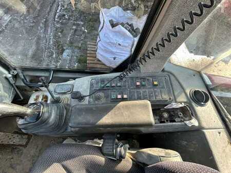 Altri 2010 Liebherr L506 Stereo (19)