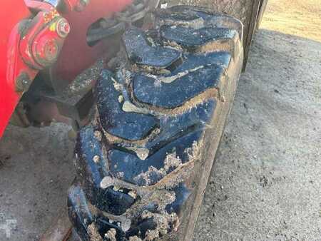 Altri 2010 Liebherr L506 Stereo (28)