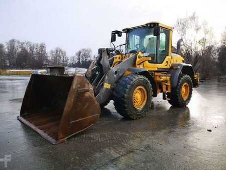 Wielladers 2014 Volvo L70G (2)